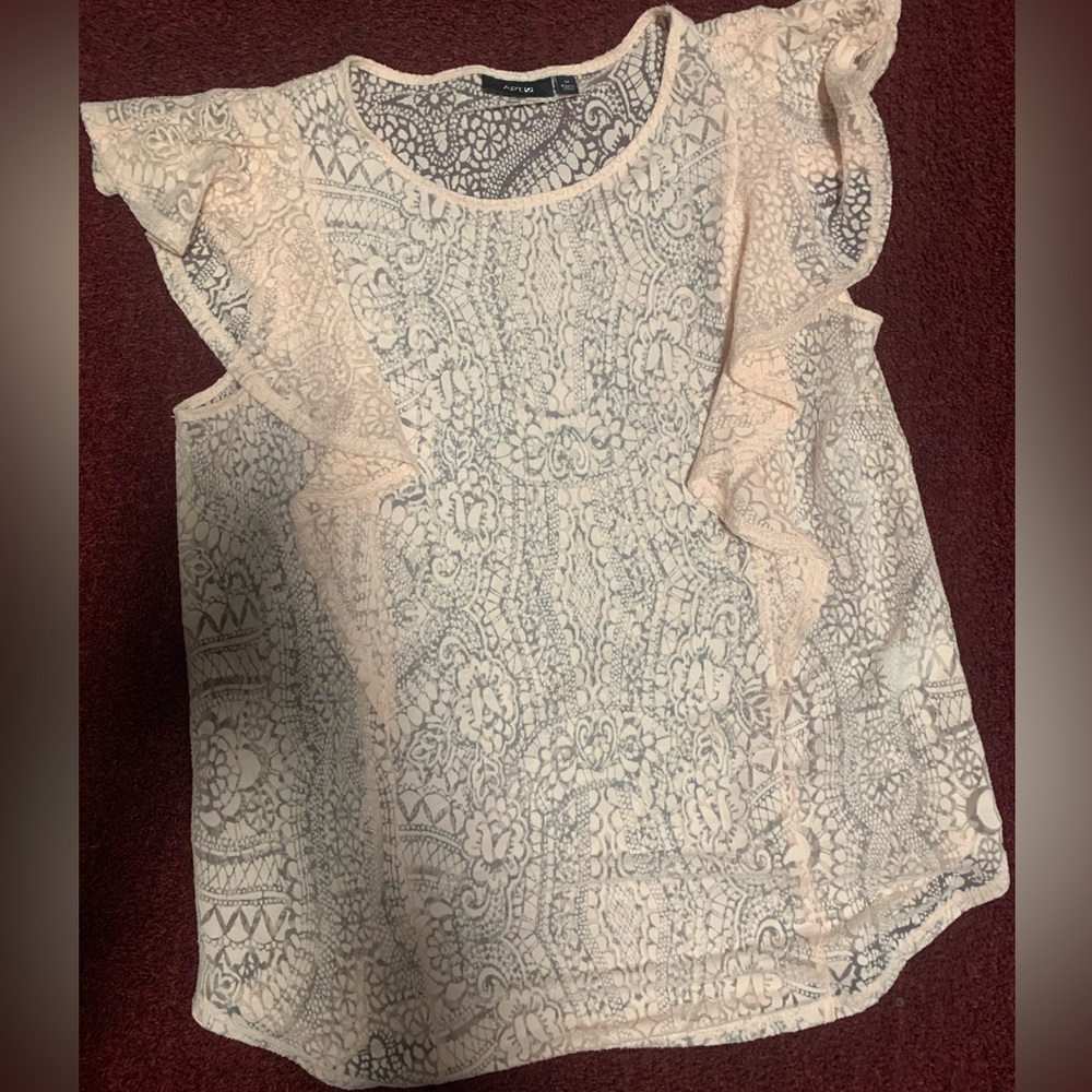 Sheer Cottage Core Vibes Apt 9 - image 1